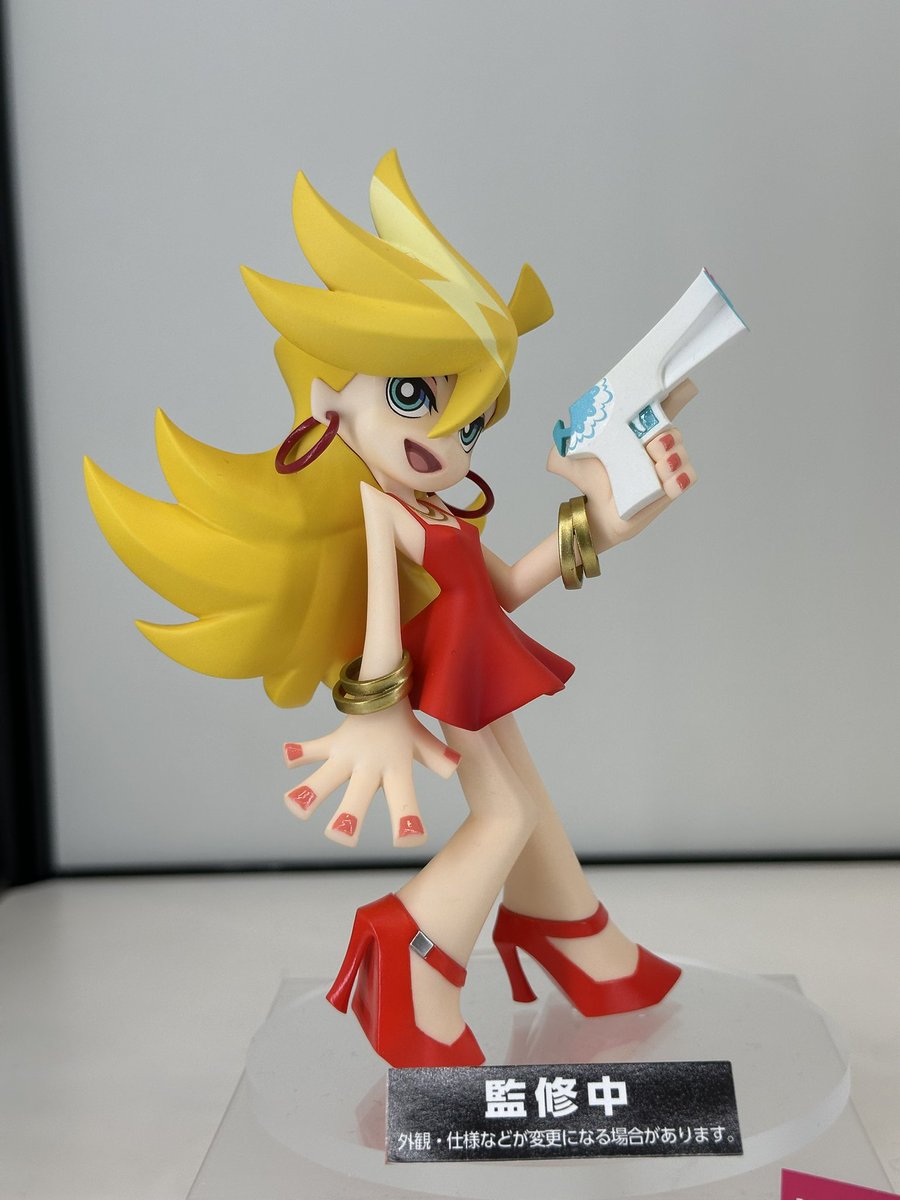 They're finally painted !! 😍⚡️ I can't wait to pre-order these