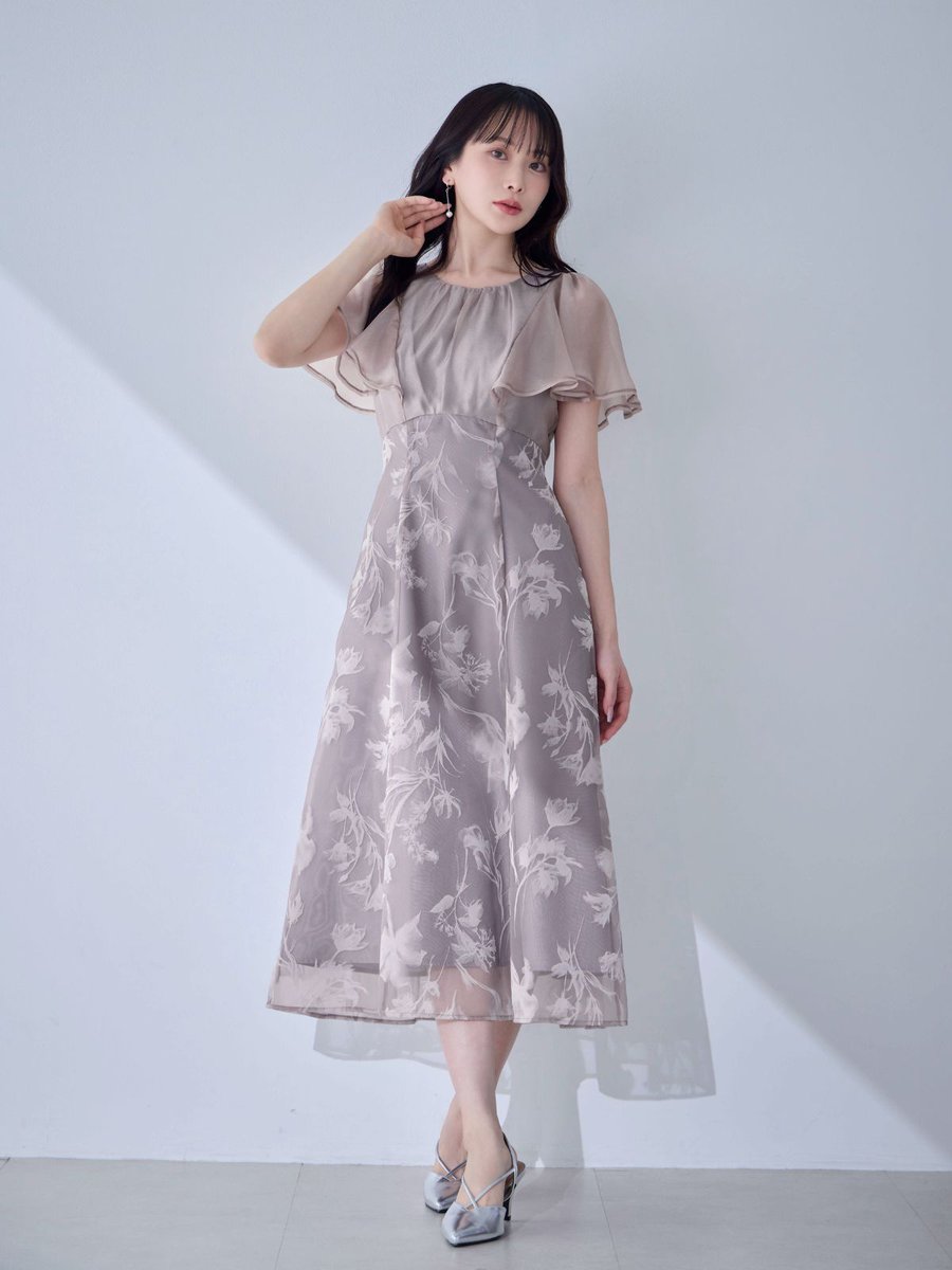 池袋POPUP、早くも6/15（日）が最終日となりました。東京は次回12月の予定となっております。少し空くのでぜひこの機会に遊びにいらしてください︎ね。営業時間は11-21時です。フラワーフロッキーオケージョンドレス、昨日夕方より試着開始しております︎🤍
overe-shop.com/blogs/informat…