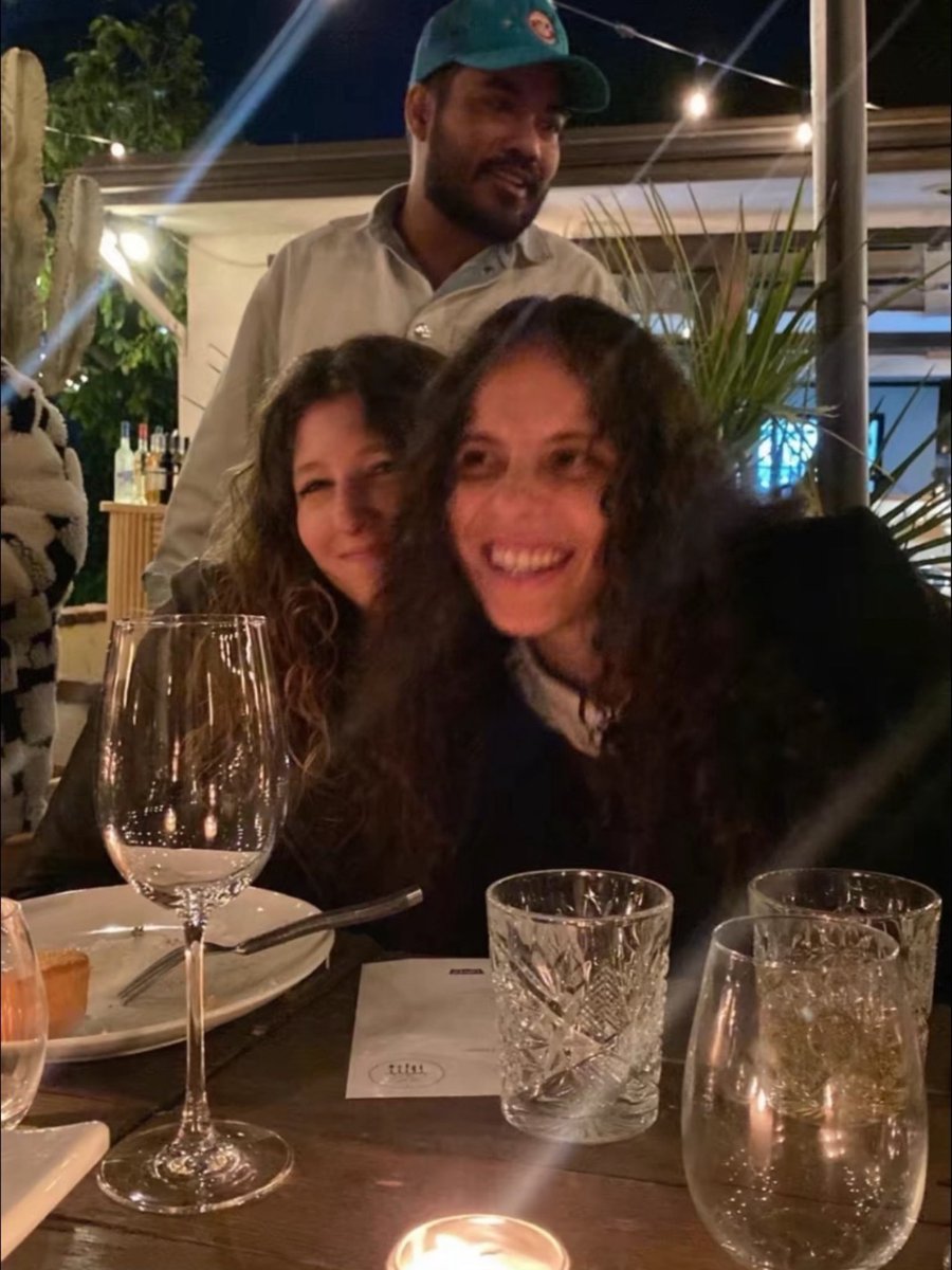 jellie_073's tweet photo. HBD my moon @070shake
#070shake #danimoon https://t.co/K0GNJUdMR3
