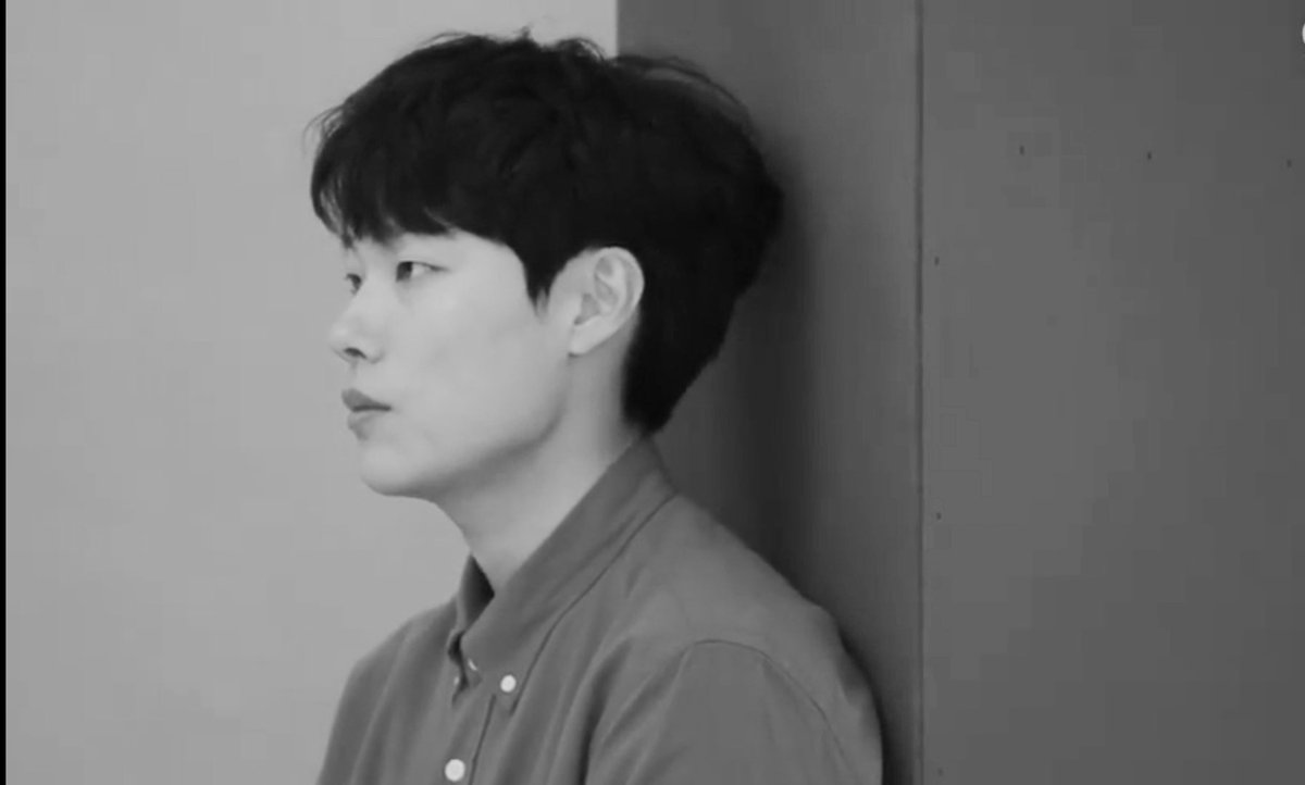 류준열 배우님의 필모봇을 홍보합니다. 
알티 부탁드립니다 :)

<a href="/Cherryblssom_B/">체리홍보봇🍒</a> 
<a href="/salad_salad_bot/">샐러드봇</a> 
<a href="/D_D_H_D_/">드 팔 봇</a>
<a href="/HB_Ari_Bot/">(운영종료)2.5D 한국 드라마 홍보봇 아리</a>

#류준열 #ryujunyeol