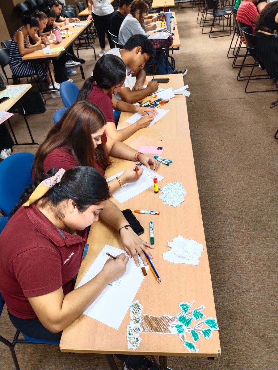 Con la finalidad de promover la salud mental mediante actividades de arte para el bienestar personal y social, este viernes 13 de junio se realizó el taller híbrido “Arteterapia: Salud emocional” en ITSON.

#JornadaPorLaPazYContraLasAdicciones
#ElFentaniloTeMata