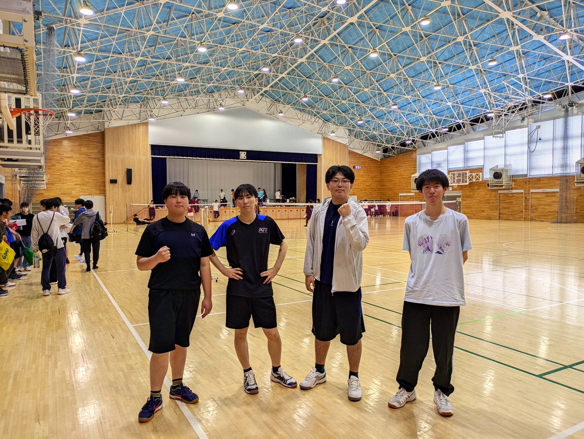 nit_npc's tweet photo. 今日は学内球技大会です🏐
チームNPC、精鋭で参戦します🔥
 #全ての試合に白熱を #NPCWIN https://t.co/nYvHqEDvg4