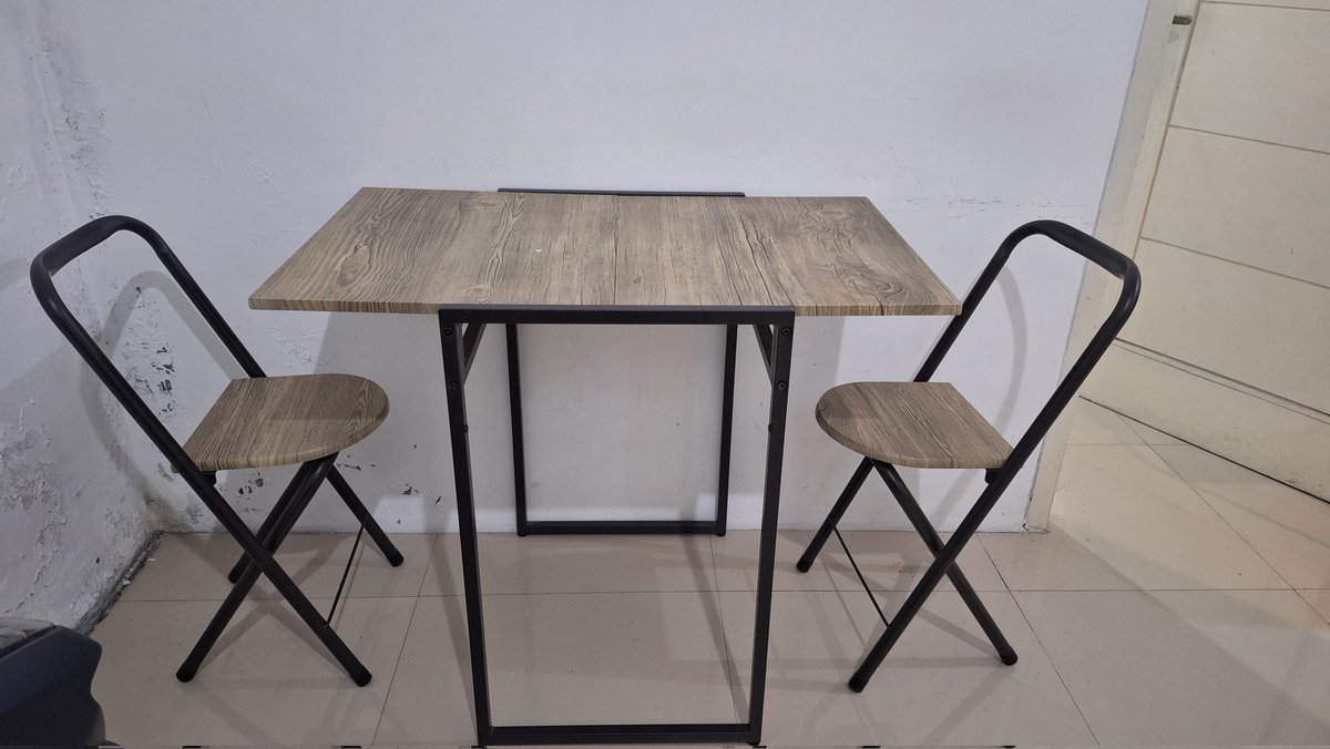 TeukuZH's tweet photo. Dijual Meja Lipat merk Informa. Meja dapat dikecilkan dan kursi dapat dilipat untuk disimpan (hemat ruang). Kondisi baik. Dijual karena akan pindahan. Berminat silahkan chat/inbox Harga Rp.400.000. Lokasi Lenteng Agung https://t.co/i1HbtYh5XM