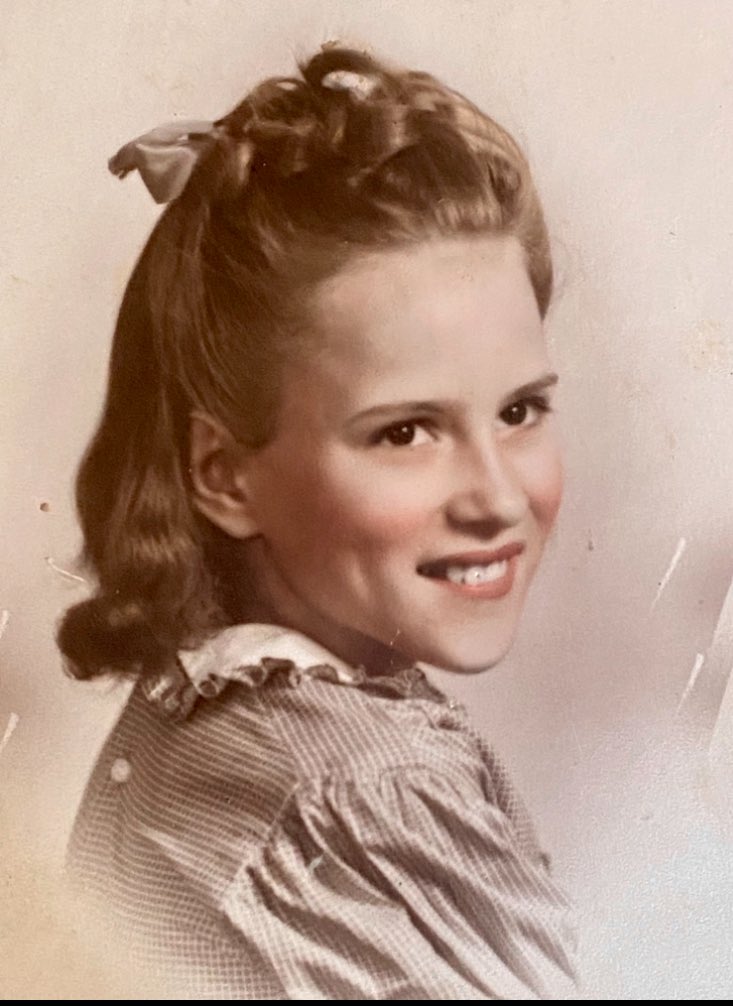 TimChap56's tweet image. My Mother. Circa 1945