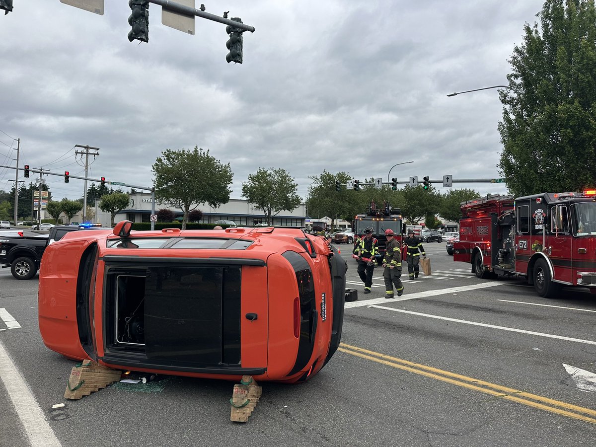 Crews are on scene of a two vehicle rollover collision at 37th Ave SE and Meridian in Puyallup. Four patients were evaluated for minor injuries, with one patient transported to the hospital as a precaution. Please avoid the area as crews work to clear the scene.