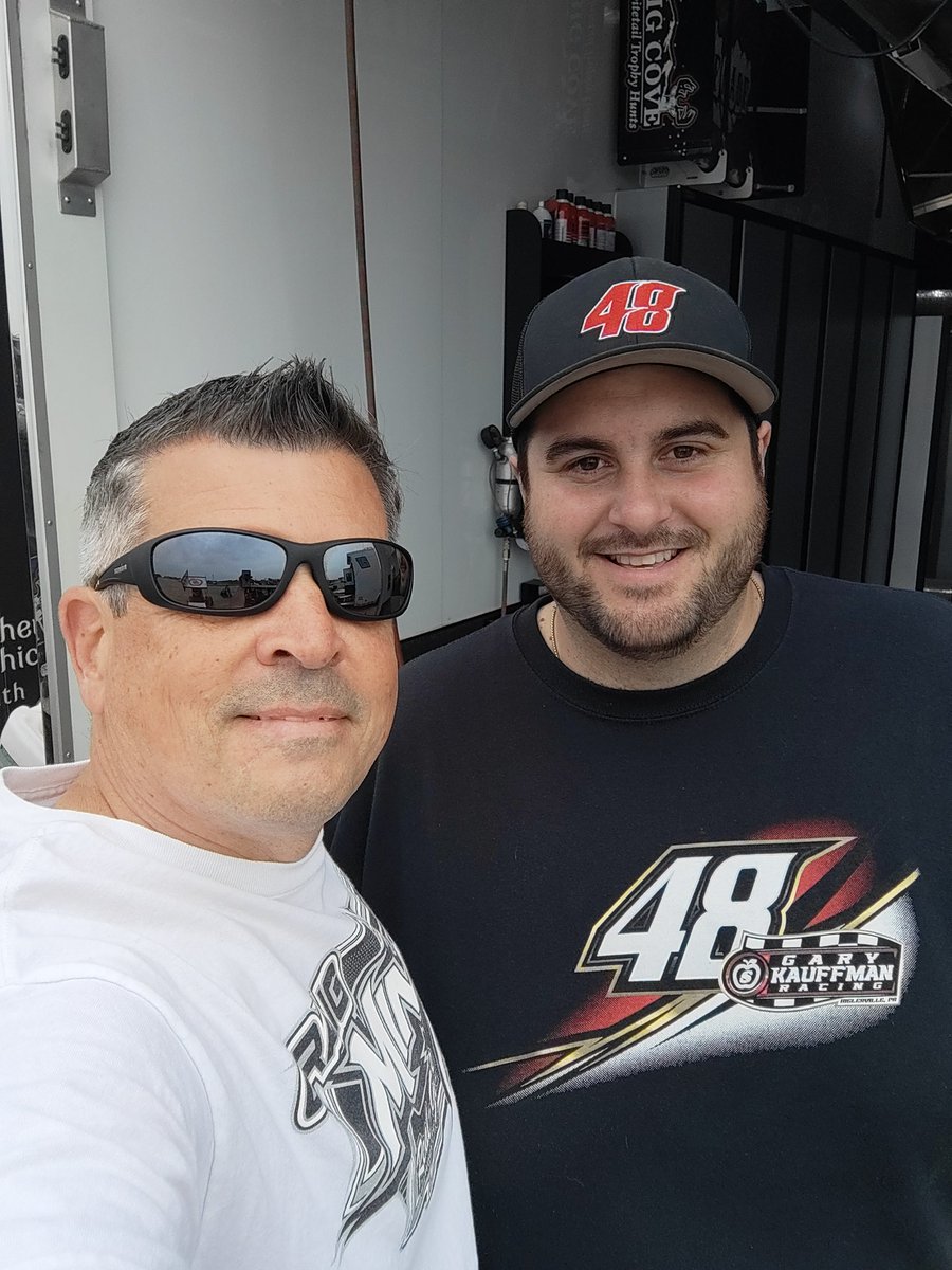Always good to see <a href="/Suitcasejake48/">Jake Sgrignoli</a> Best of luck during Speedweeks!😎🤘🤘🤘🏁🇺🇲