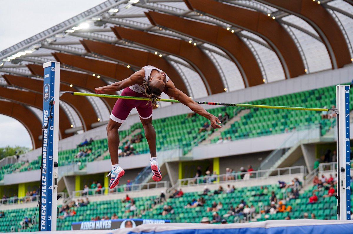 TXStateTrack's tweet image. THE JUMP BOYS WERE JUMPIN ✈️

#EatEmUp