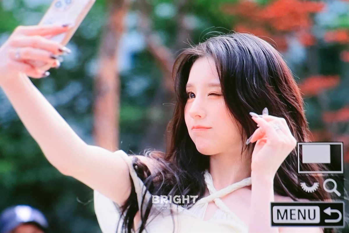 250614 음악중심 미니팬미팅 pre
#희진 #Heejin #아르테미스 #ARTMS