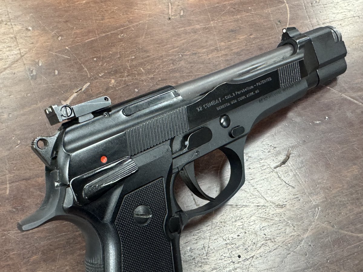 CleaverFirearms's tweet photo. A RARE Blast From The Past.... Beretta 92 Combat Long 9mm 10 Shot, with Factory 6 Inch MATCH Competition Barrel, Italian Made....
#beretta #92combat #9mm #italian #matchgrade #performance #oldschool #classic #rarearms #collector #rangeready #matchready #compready https://t.co/VhZTRG0TMz