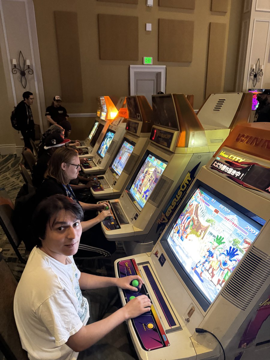 Alex Jebailey (@jebailey) on Twitter photo Hope everyone’s been enjoying all our 3S and ST cabs and the tournaments have been running well so far. <a href="/ArcadeShock/">ARCADESHOCK - EVO LAS VEGAS 2025</a> sent us some extra prizing for 1-3rd place in both games this weekend. Sweet card/key trays. Hope everyone’s been enjoying all our 3S and ST cabs and the tournaments have been running well so far. <a href="/ArcadeShock/">ARCADESHOCK - EVO LAS VEGAS 2025</a> sent us some extra prizing for 1-3rd place in both games this weekend. Sweet card/key trays.