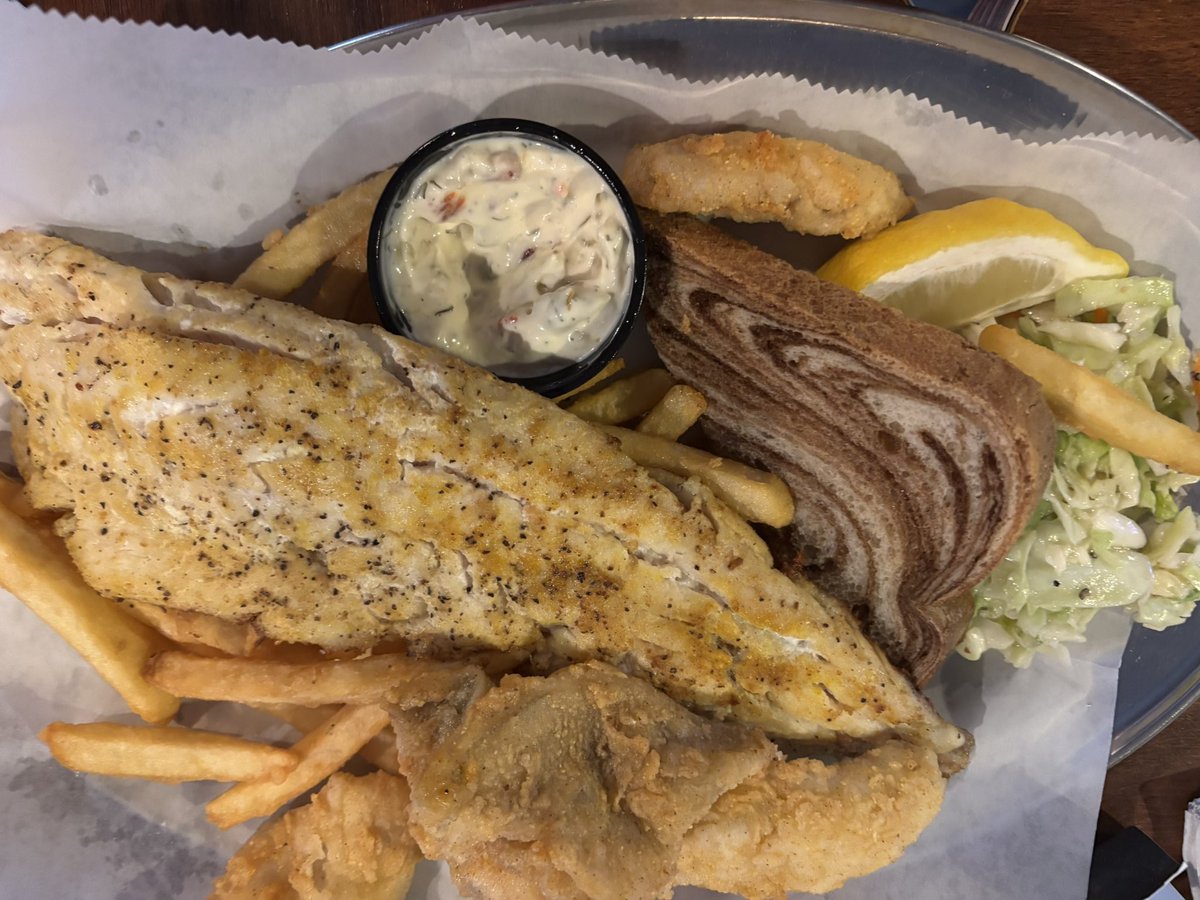 AJ Blazek (@coachblaz) on Twitter photo When in Wisconsin… 🎣 🔥
We took some of the rookies out for a little fish fry action tonight at <a href="/JordansBig10/">JordansBig10</a>!
#OnWiisconsin #BluegillFire When in Wisconsin… 🎣 🔥
We took some of the rookies out for a little fish fry action tonight at <a href="/JordansBig10/">JordansBig10</a>!
#OnWiisconsin #BluegillFire