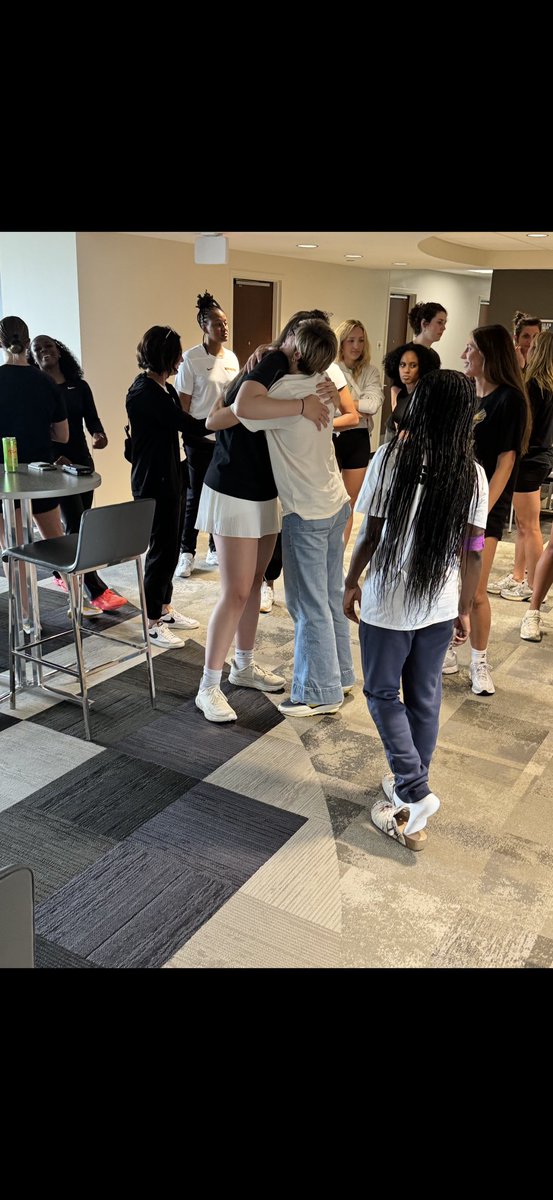 LaylaHays2's tweet image. Move in✅