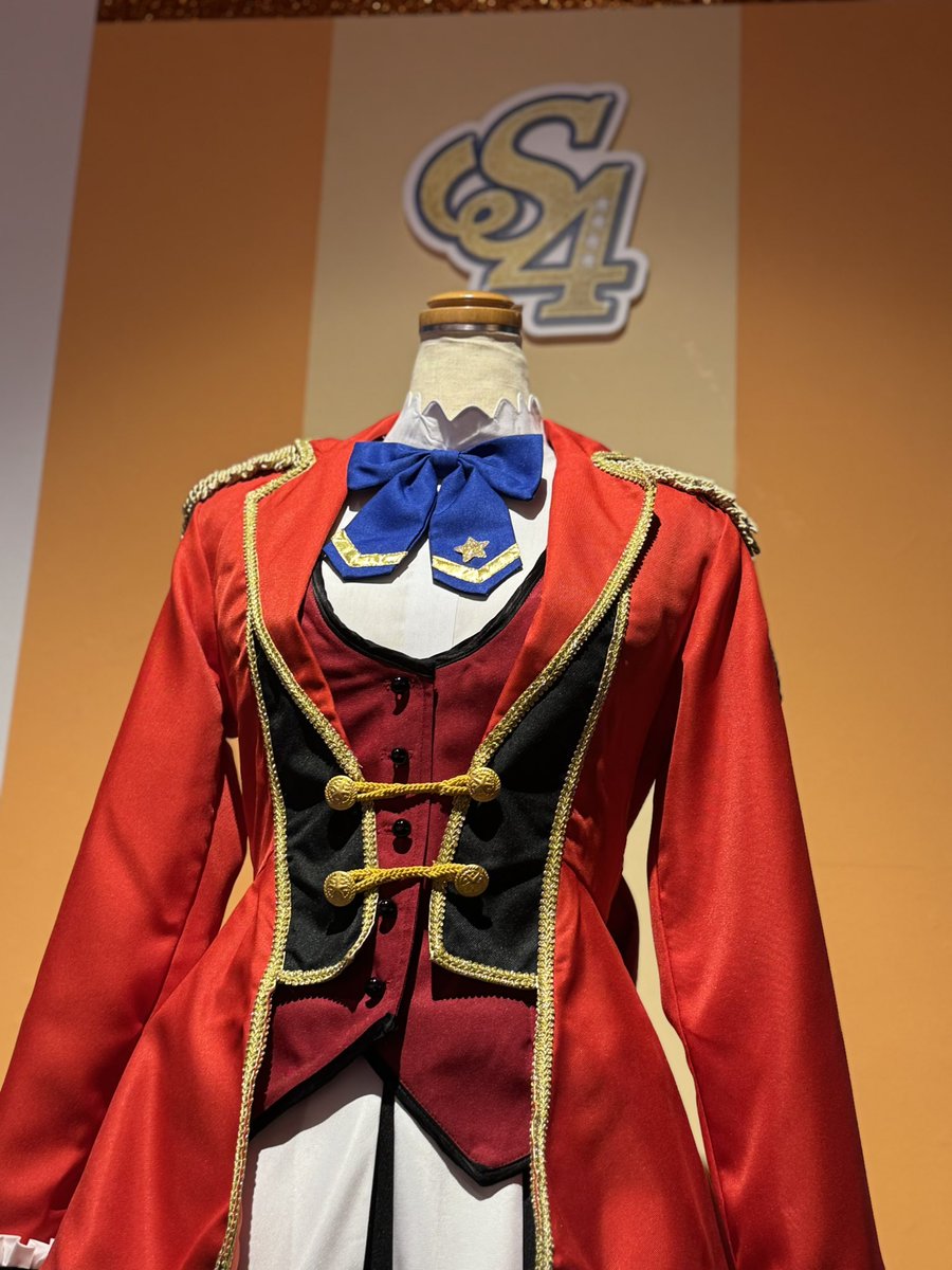 pripanadah's tweet photo. アイカツ衣装展いきました！(どな) https://t.co/wagBn1Hmh8