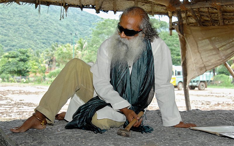 Sadhguru tweet media