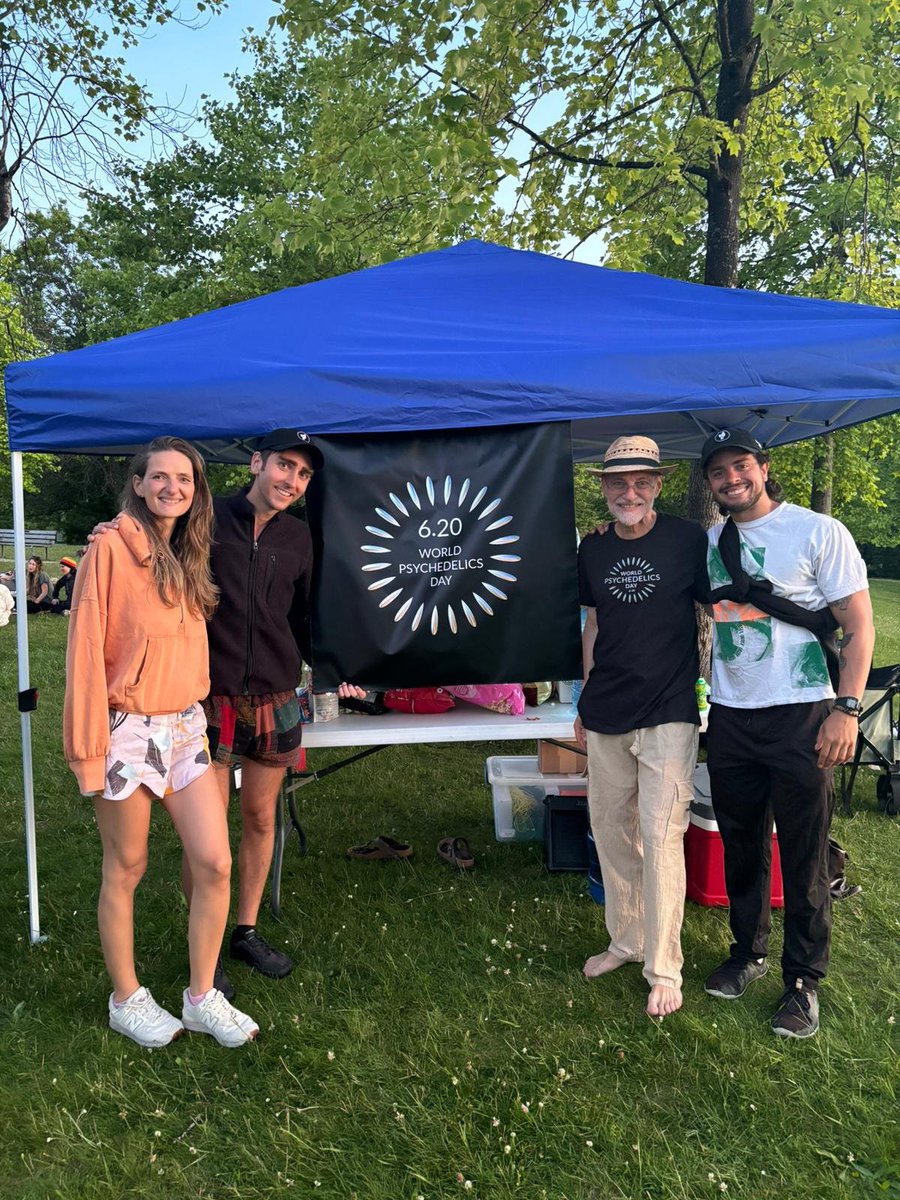 🌿 Wondering what to do this year for World Psychedelics Day?

Get inspired by the incredible events, gatherings, and activations from past years! 

worldpsychedelicsday.org/2024

#WorldPsychedelicsDay #WPD62