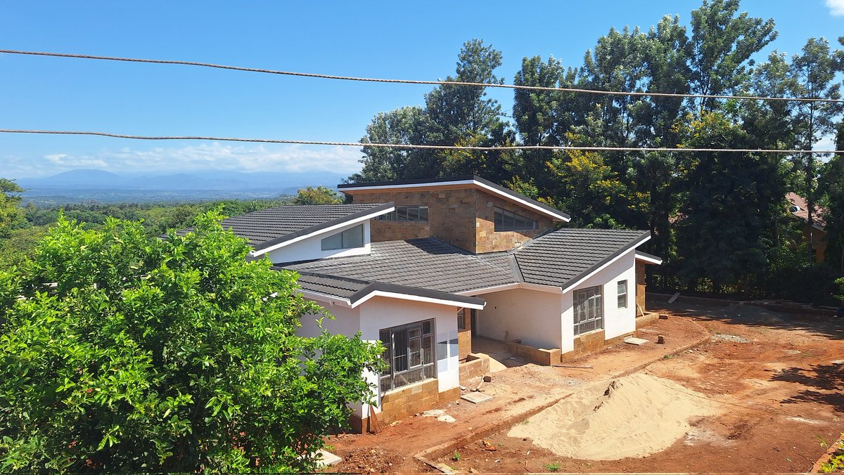 An ongoing beautiful story 4 pics...