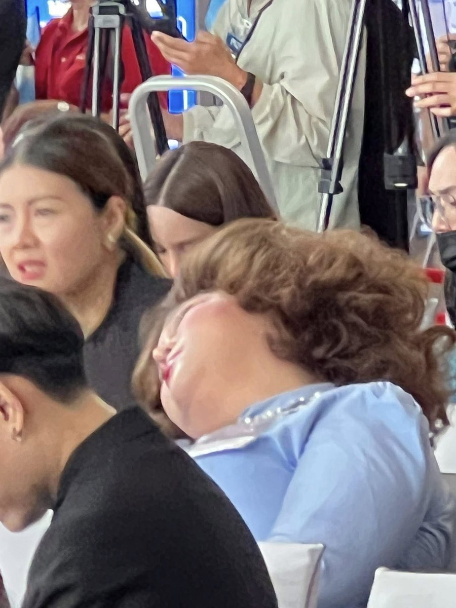 อย่าลืมปลุก ผอ.แตงโมนะ จะรั่ว 55555555555 #HomeComingMissWorld2025