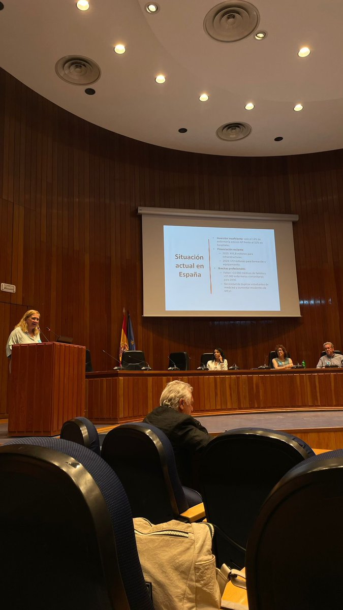 SEAPREMUR1's tweet image. Ayer asistimos al @sanidadgob a las “Jornadas sobre el Consenso profesional para la mejora de la Atención Primaria”
Entre otras pudimos escuchar a nuestra compañera y presidenta de @faecap @EstherNietoG
¡Gracias a todos por vuestro trabajo!