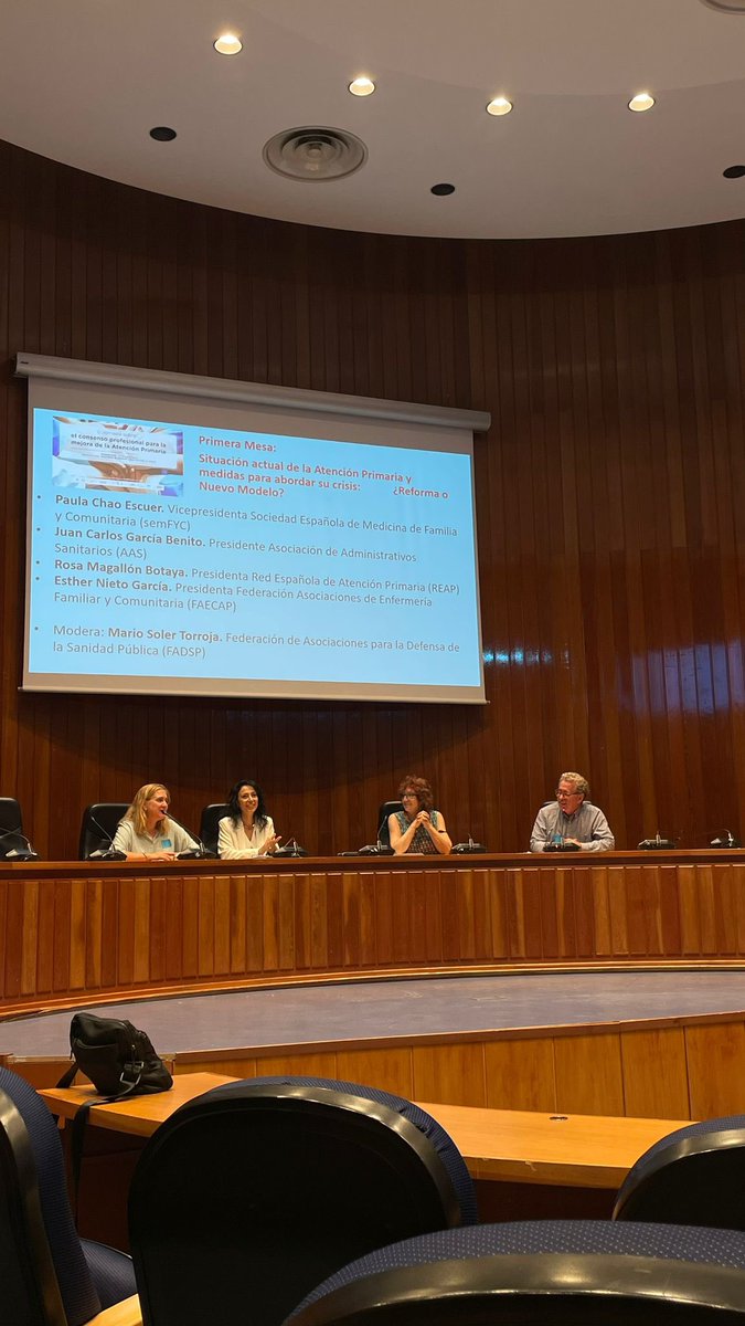 SEAPREMUR1's tweet image. Ayer asistimos al @sanidadgob a las “Jornadas sobre el Consenso profesional para la mejora de la Atención Primaria”
Entre otras pudimos escuchar a nuestra compañera y presidenta de @faecap @EstherNietoG
¡Gracias a todos por vuestro trabajo!