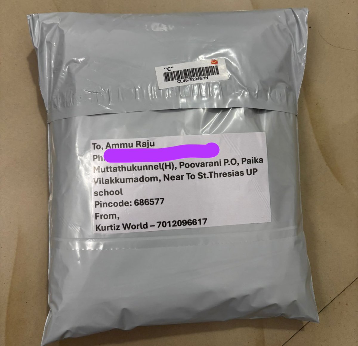 HaripadSangeeth's tweet photo. @IndiaPostOffice very bad service from India Post Karuvatta Post Office Conuter Staff.  (Pin: 690517). 
We are seller, we using india post courier for sending parcels since last 3years. But today new staff rejected our parcels. Very bad service! https://t.co/BkqJMKXXoH