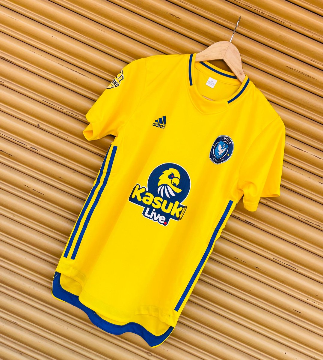 LusekeFC's tweet image. Finally our Patron has arrived
We told them that there were to be signs
LUSEKE FC 💙💛
#LusekeFc
#UOXLeague