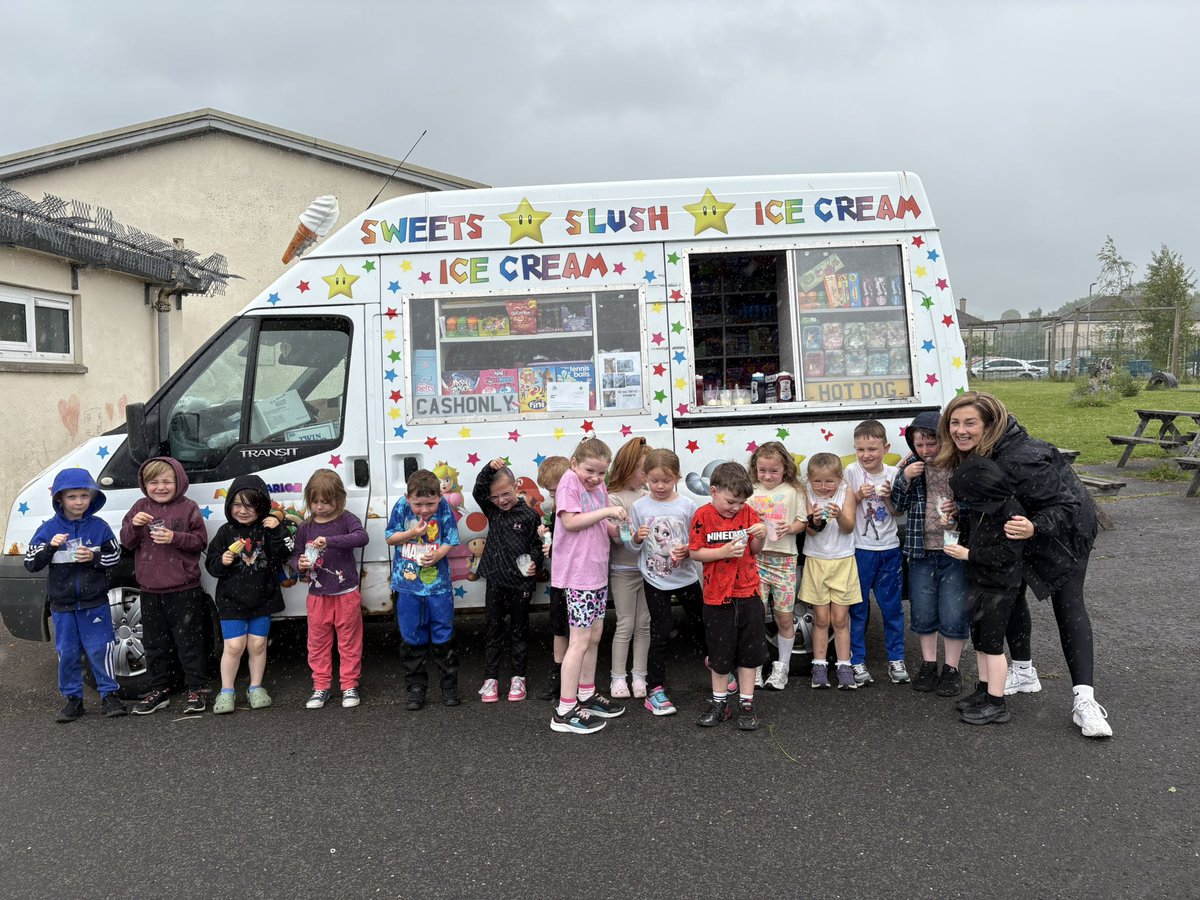 Mrs Kennedy tweet media