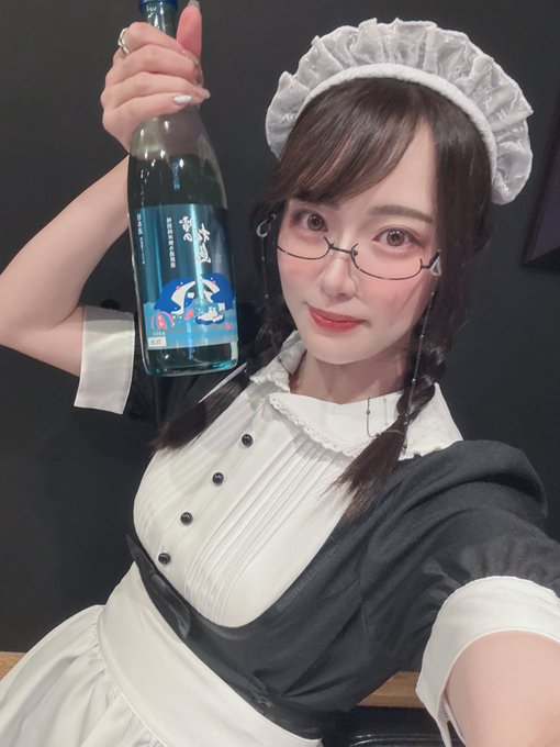 おさかなメイドバー 深海底