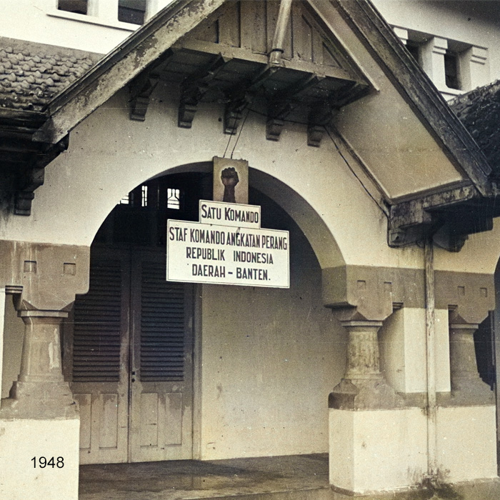 Gebouw commandostaf republikeinse troepen in Bantam op Java.