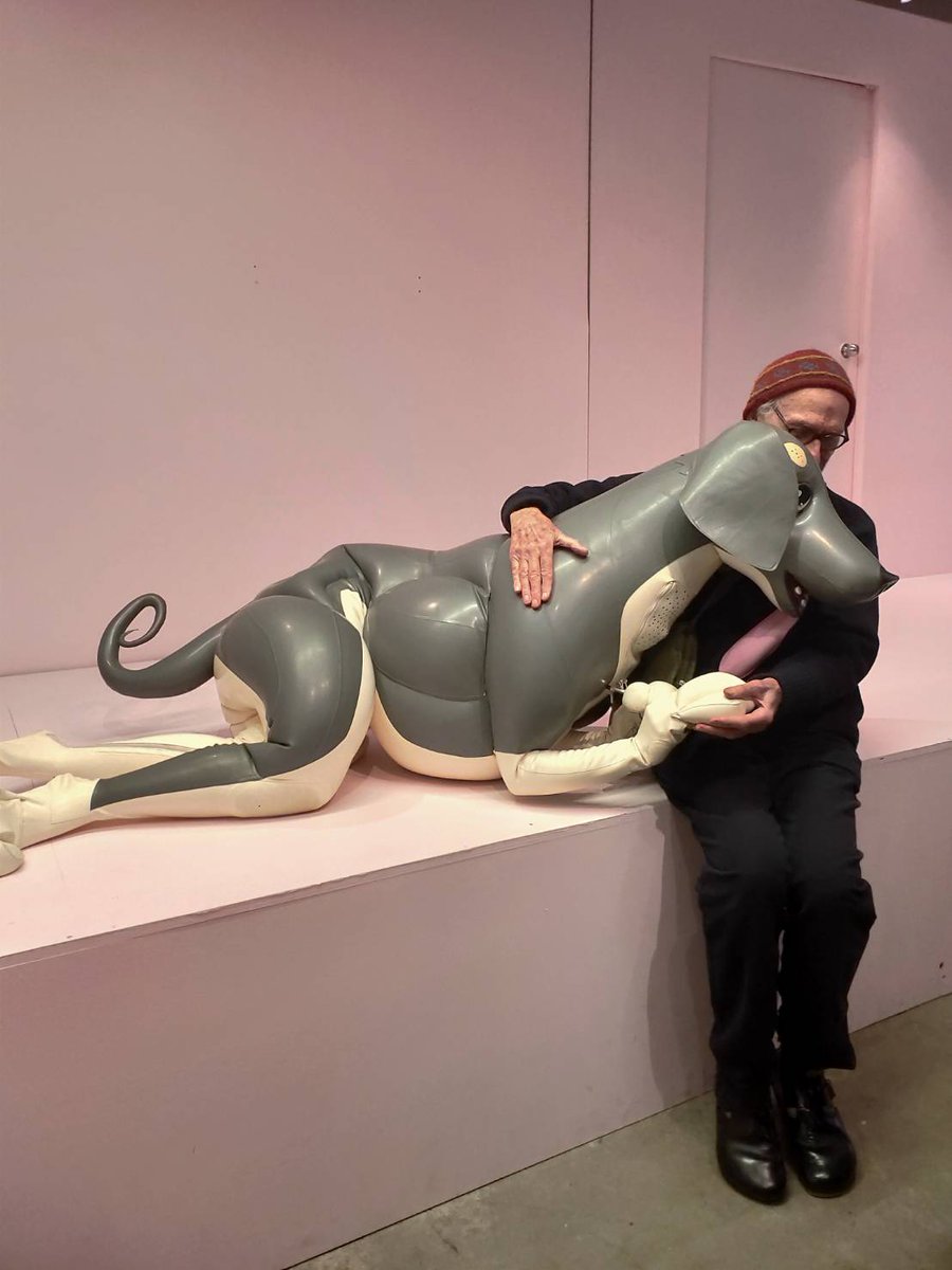 毎日素敵な出会いがあります。

サエドックでいれるのも明日の夜まで😭🐶😭

🌕 Night Trade, Howey Street 

rising.melbourne