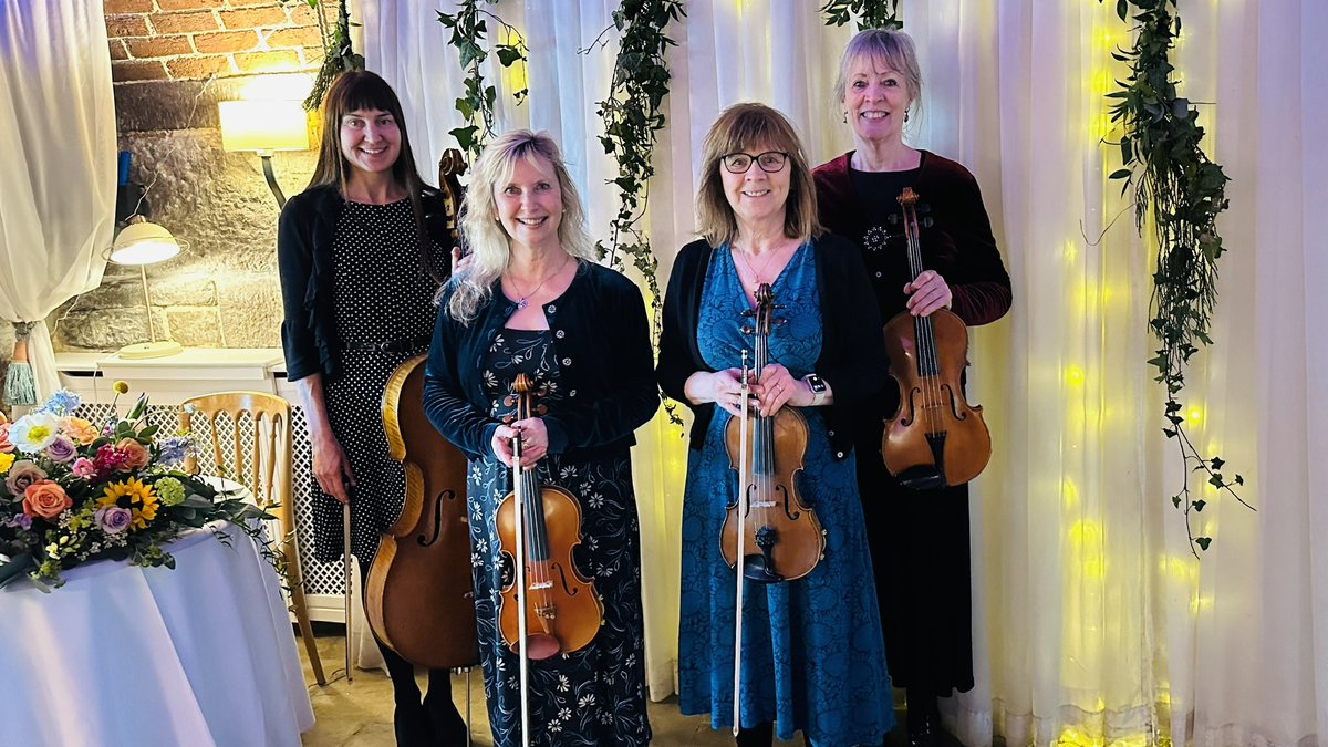 classicstrings's tweet image. Our String Quartet is playing today at Polhawn Fort! We have packed both sun hats and raincoats! It will be a lovely wedding whatever the weather 🥰
#weddingcornwall