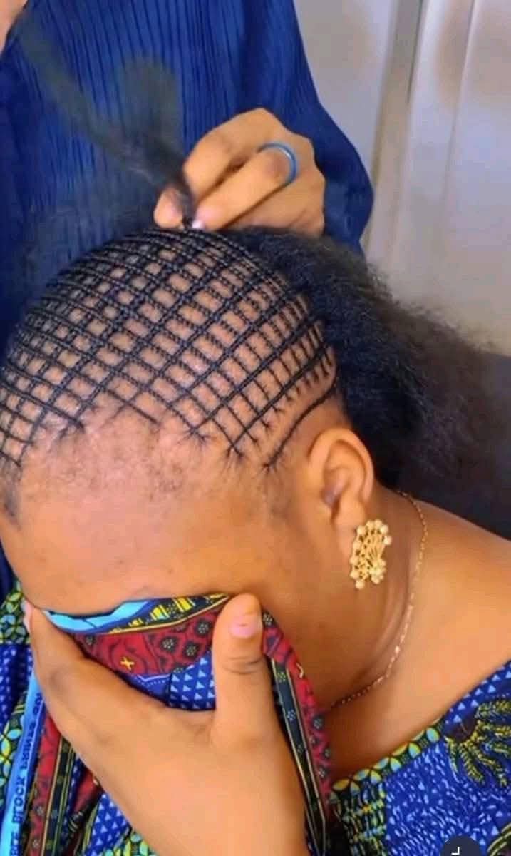 Omo
This kind hair ehhhh😭😂🤣
Kilode???
