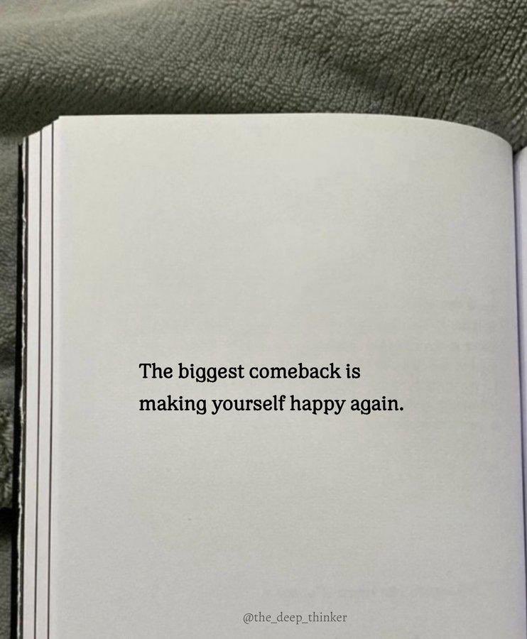 LiamJacobsZA's tweet image. Good morning South Africa 🇿🇦
I am FINALLY free.
The fight for truth, accountability and justice CONTINUES!
I am FINALLY home💚
Dankie mense. Dankie! 🥹
En n GROOT Dankie aan Pres McKenzie en alle Patriots wie my met ope arms en liefde aanvaar het.
Let’s GO! 💚🇿🇦