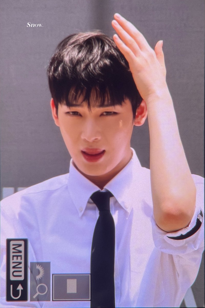 Snow_k3's tweet image. 250614 MBC ๋ฏธ๋ํฌ๋ฏธํ
#ENHYPENย #์ํ์ดํย
#SUNOO #์ ์ฐ