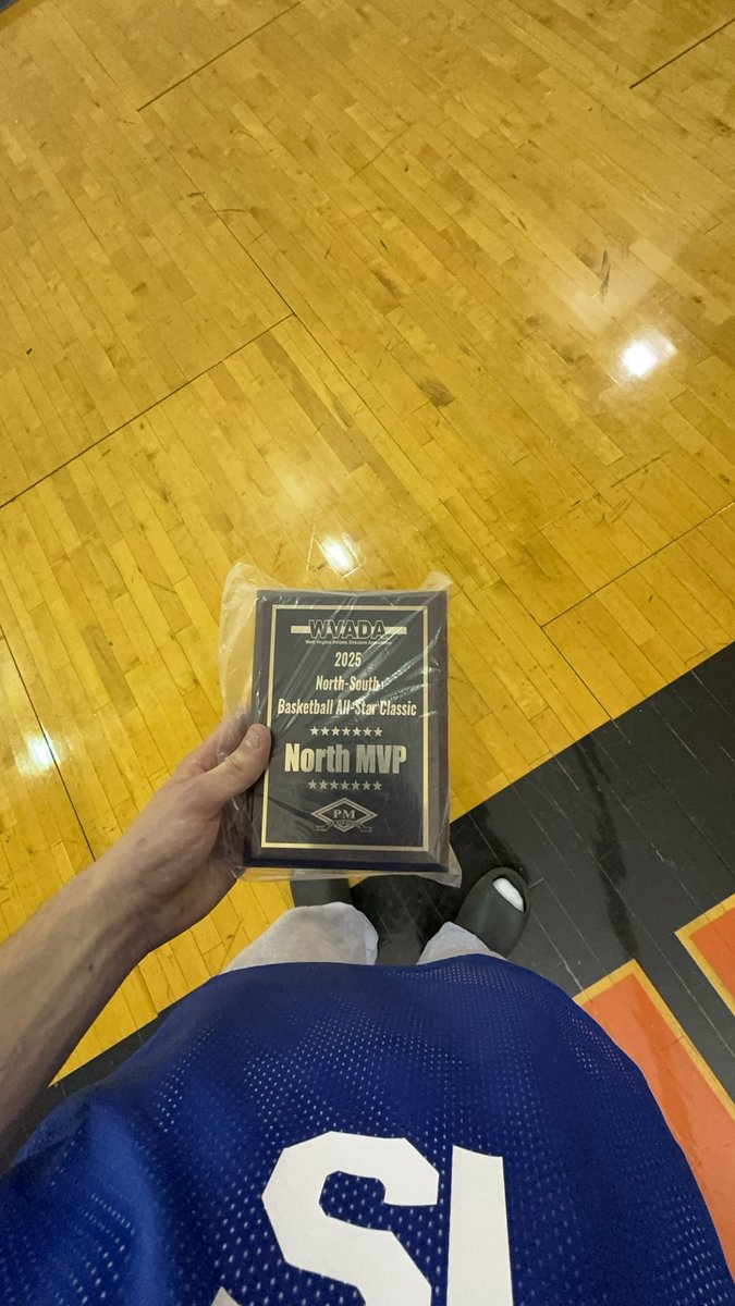 Blessed to receive MVP from North South All Star game!! 

wvnews.com/sports/highsch…
