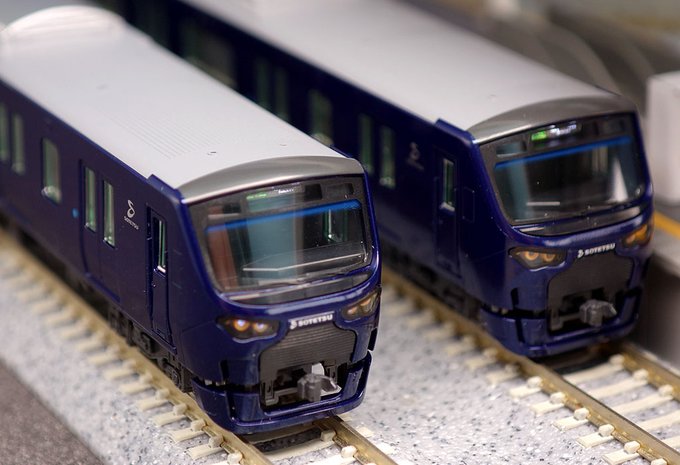 相鉄12000系