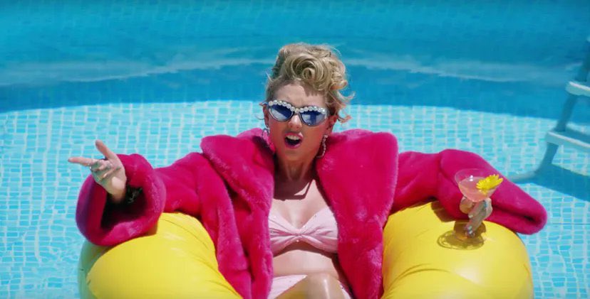 PopCrave's tweet photo. 6 years ago today, Taylor Swift released “You Need To Calm Down.” https://t.co/b0xPZcqx1p