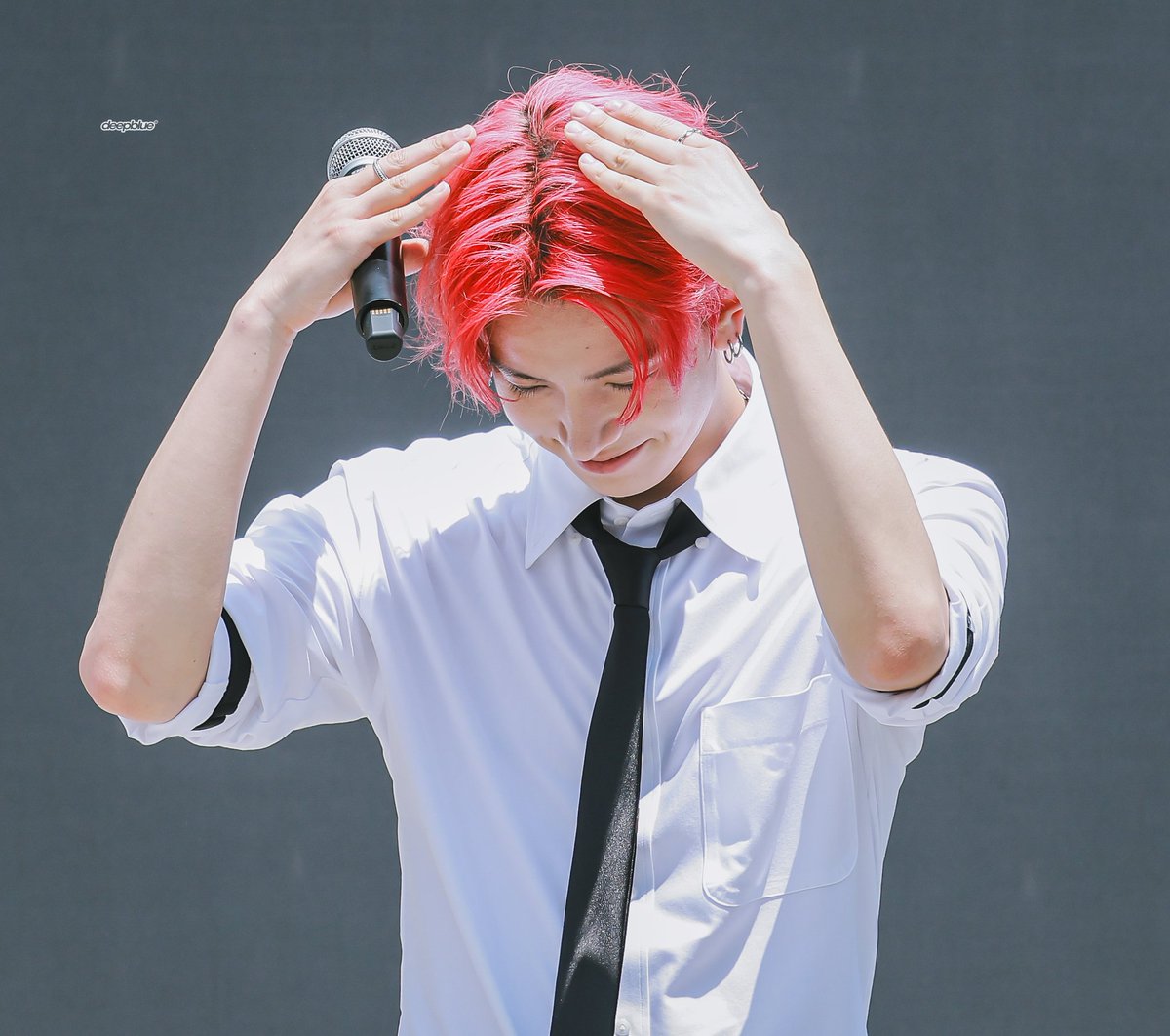 deepblue__hs's tweet image. 250614 ๋ฏธํฌ
เซฎ ห๏ปห แโ๐โหโนโก
#ํฌ์น #HEESEUNG #์ํ์ดํ #ENHYPEN
