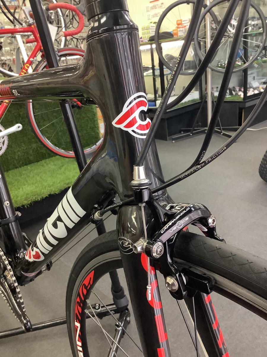 chinelli willin SL🇮🇹 こちら10年以上前のモデルとは思えない程