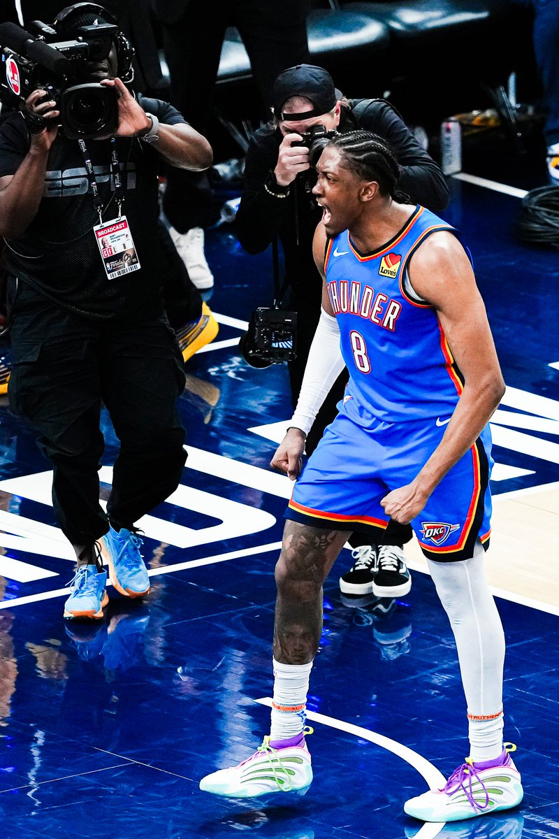 RESILIENT. DUB. 🗣️