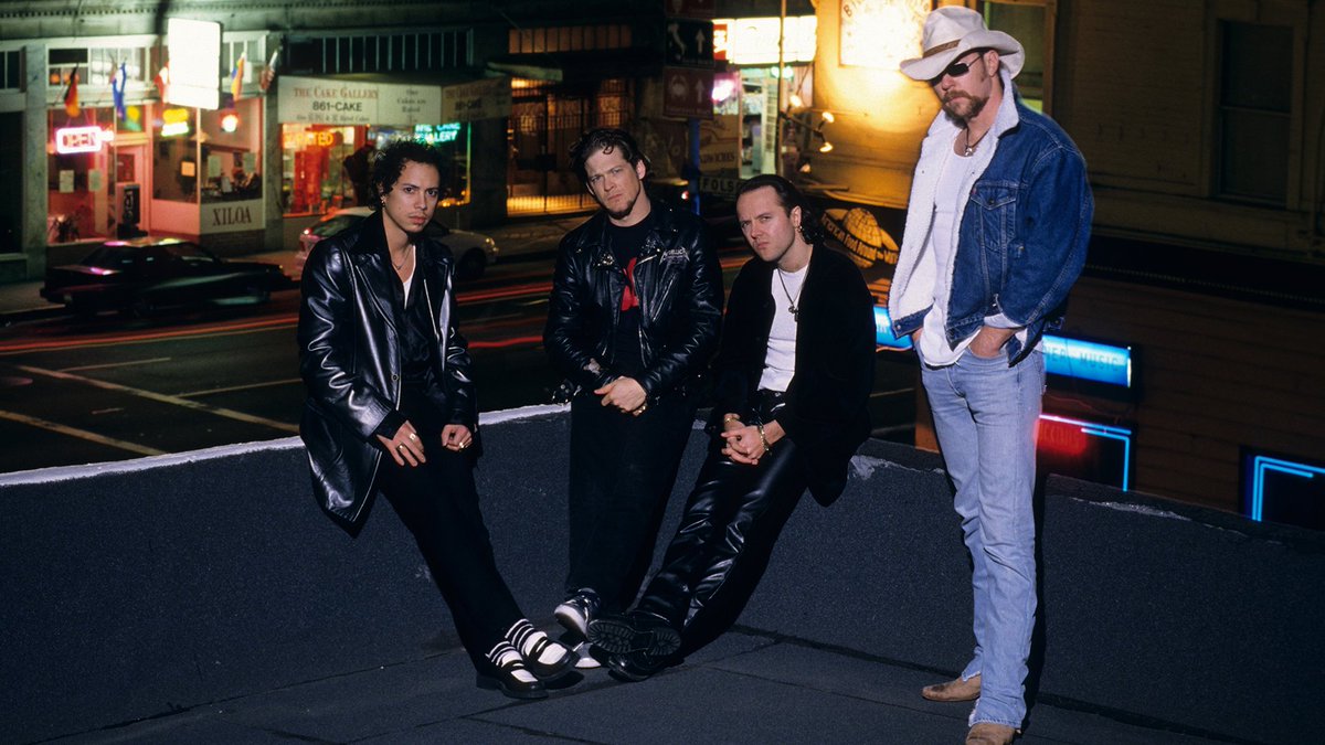 headbanging until we’re dizzy to <a href="/Metallica/">Metallica</a>’s ‘Load (Remastered)’ 😵‍💫 → yt.be/music/Load