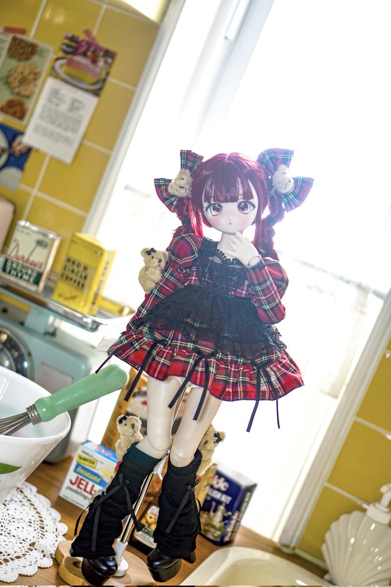 니삭스의 경우, 이틀간 20번 이상 세탁해서 약간의 향기가 날 수 있으며
mdd 신바디 기준 2주 신겼을때 이염이 없었으나 기온 습도 환경 차이에 따라 다를 수 있으니 조심해주세요❣️
그외에 닿는 부위에는 안감이 있습니다!