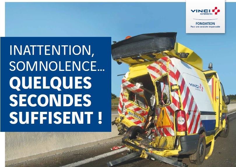 2 secondes d'inattention représentent 80 mètres de parcourus sur Autoroute soit 2 grandes bandes blanches séparant la bande d'arrêt d'urgence franchies à l'aveugle 
                      SVP 
➡️RESTEZ MAÎTRE DE VOTRE VÉHICULE 
➡️LES MAINS SUR LE VOLANT ET LE REGARD SUR LA ROUTE