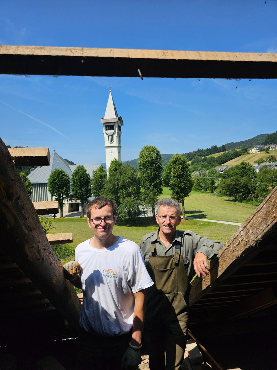 Na Županuš padel četrti dimnik. Hvala.