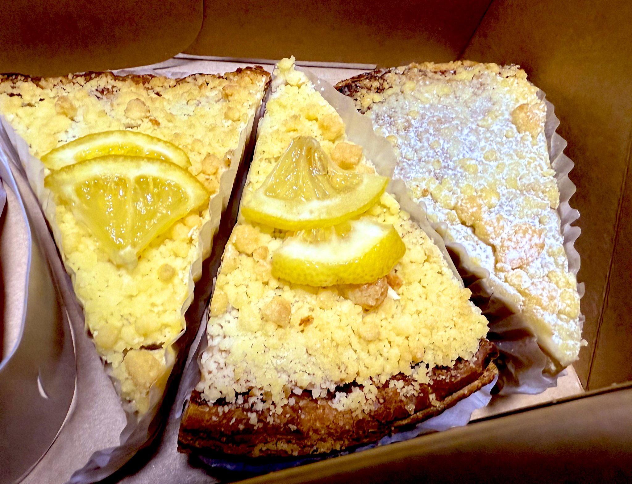 進化系の焼きたてアップルパイ専門店「PIE mania（パイマニア
