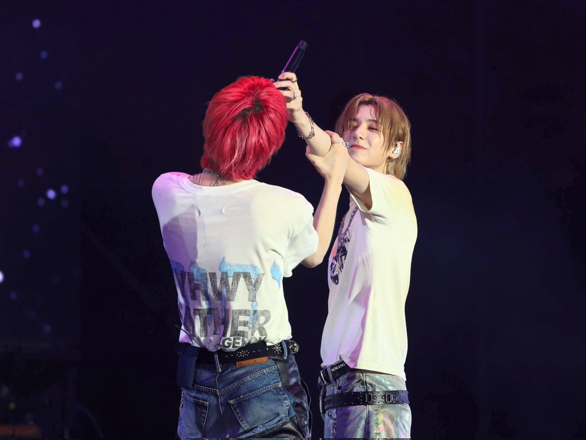 250531 위버스콘 weverse con  태산 이한

#이한 #LEEHAN #イハン 
#태산 #TAESAN #テサン
#ボーイネクストドア #BOYNEXTDOOR  #보이넥스트도어