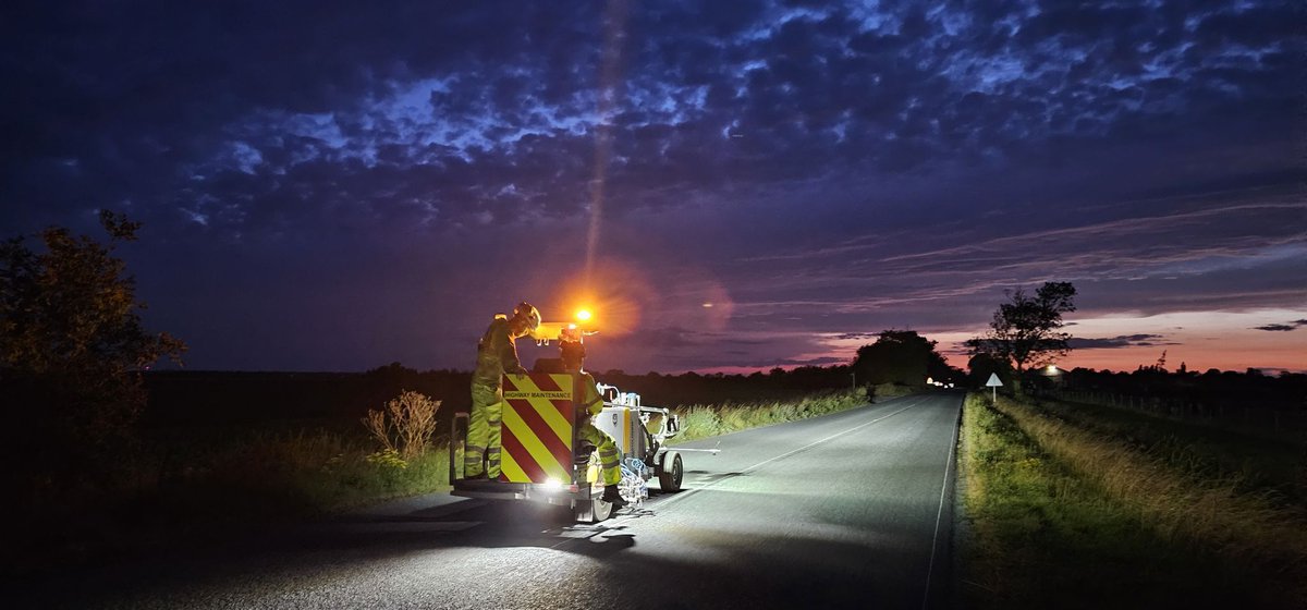 MeonUK's tweet image. Increased user safety on the road starts with clear, visible markings... 

That&apos;s why we developed the #RoadLiner 570 👉 bit.ly/48TDxN1 

#RapidCure #ColdApplied #RoadMarking #LineMarking #RoadSafety #RoadMaintenance #MMAPaint