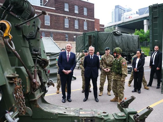 CAFoperations's tweet photo. Canadian military gets 20% pay hike in $9B defense budget boost to $62.7B by 2026. Aims to improve recruitment, retention with training allowances, bonuses, and 1,400 new staff. https://t.co/ETZBmkVgMF