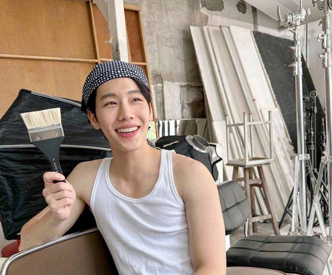 acloverbloom's tweet photo. ทุกคนระวังตุวไว้ด้วยนะคับน้องวอร์น่าจัวมาด ความน่ารักของน้องอันตรายมั่กๆๆ 🥺🫣 
꒰ @Warwanarat #warwanarat ⋆˙⟡♡ ꒱ https://t.co/ssGgJcZCvU