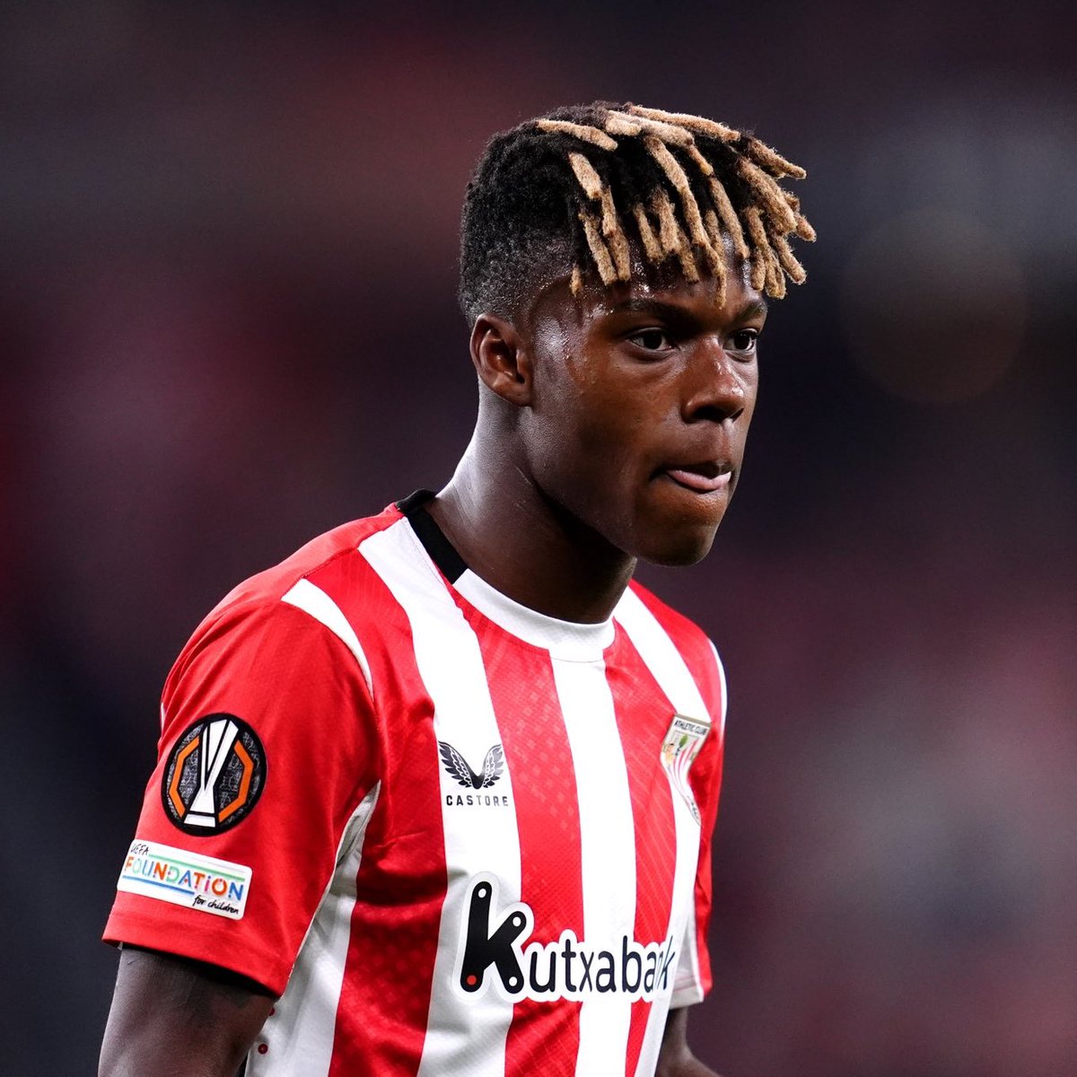 ᴀᴅʀɪᴀ́ɴ sᴀ́ɴᴄʜᴇᴢ tweet media