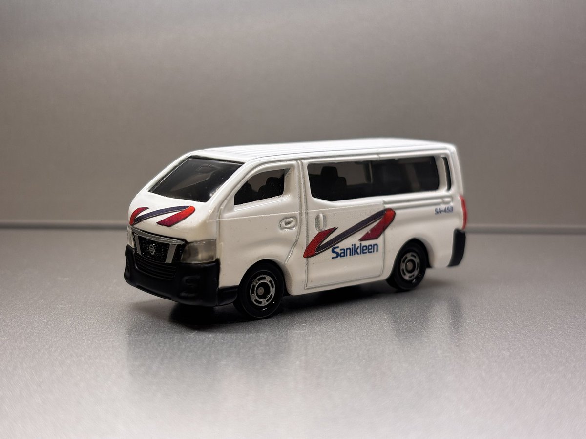 tomio_Factory's tweet photo. 救急車…ではないですが😅ご依頼いただき、サニクリーンのルートカーを作成致しました🎉ご依頼いただいてから意識するようになり、私の住んでいる街でもたくさん走ってるのを見かけます👍はじめての試みですが、かなりうまく作成できたお思います‼️ https://t.co/tXpBLdLagS